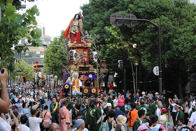 神幸祭巡行